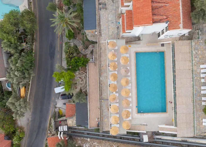 Boutique With Sea View In Crush House Turunç