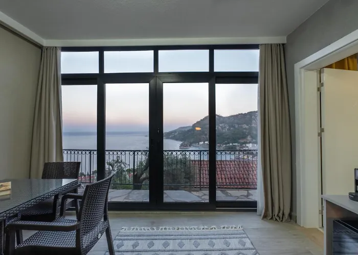 Boutique With Sea View In Crush House Apartment Turunç