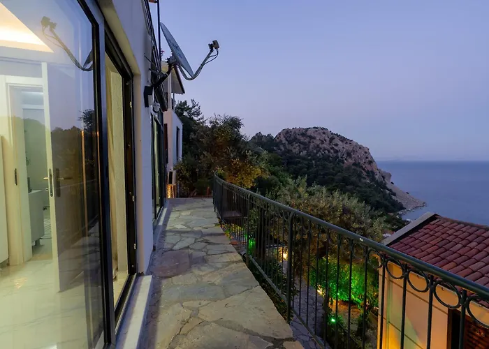 Boutique With Sea View In Crush House Apartament
