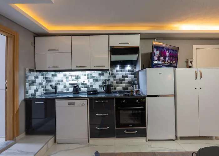 Boutique With Sea View In Crush House * Turunç